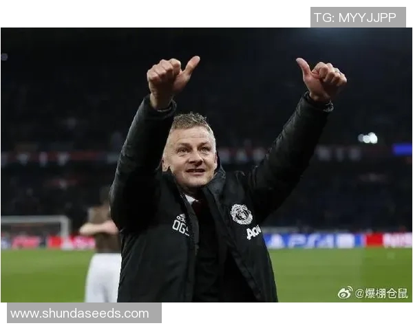 新索尔斯克亚带领曼联冲刺英超冠军，球迷期待新赛季表现